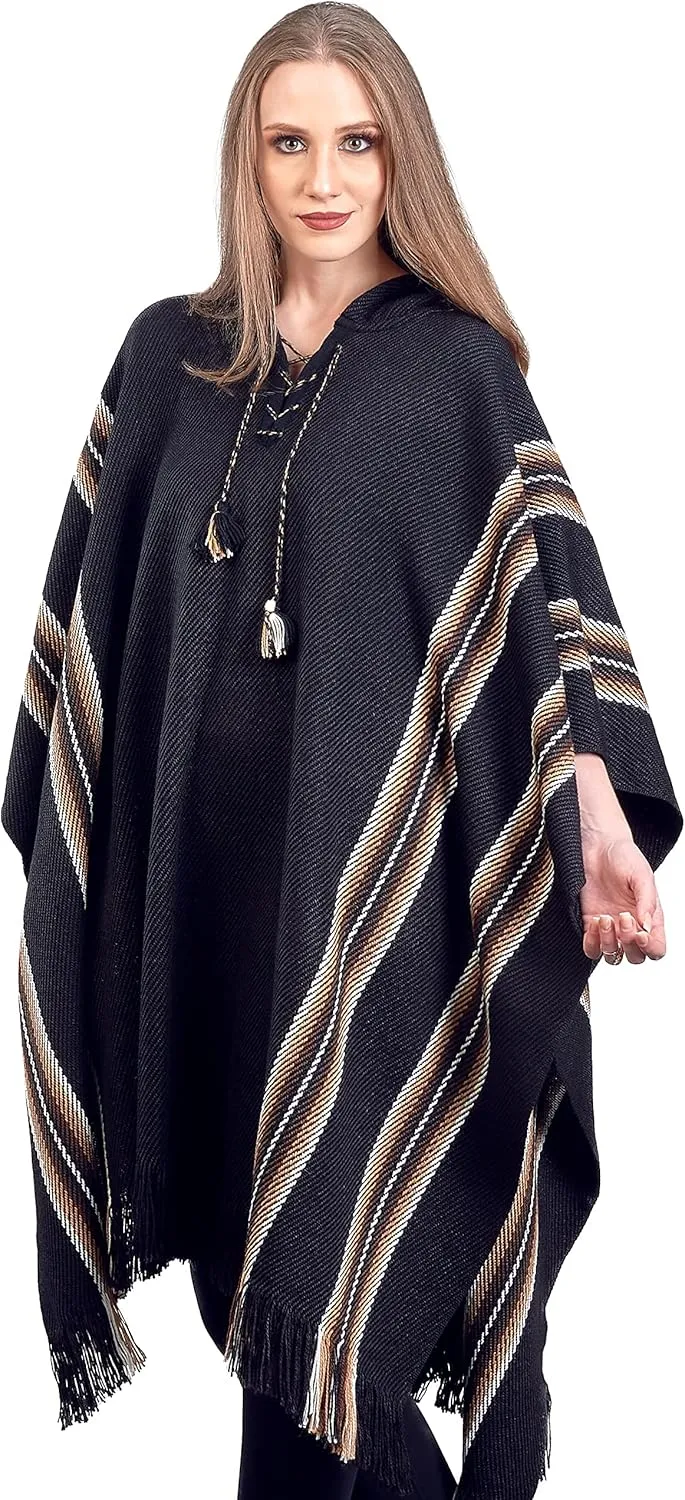 Alpaca Hooded Poncho for Women - Warm and soft - Cloak Cape Shawl