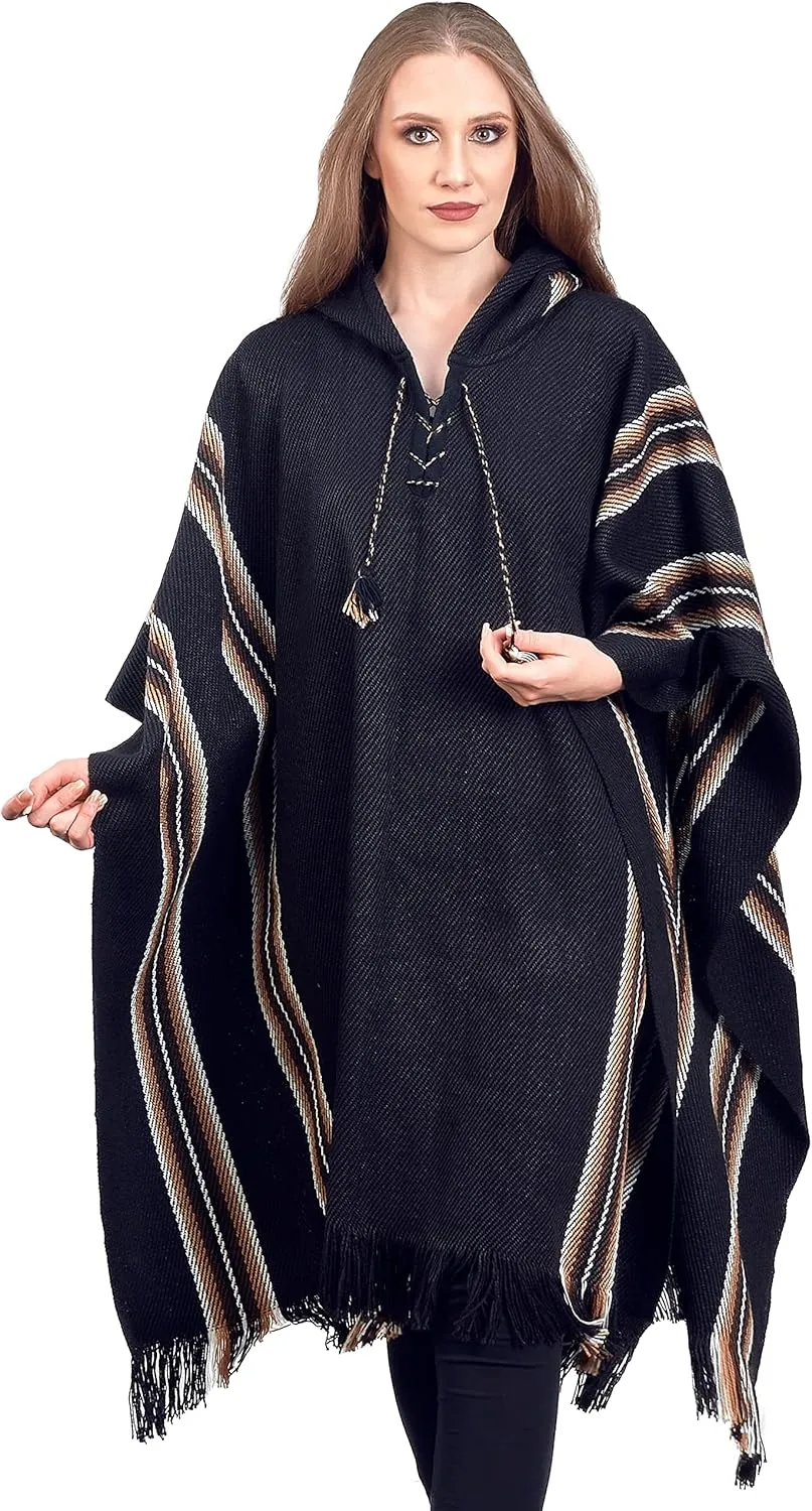 Alpaca Hooded Poncho for Women - Warm and soft - Cloak Cape Shawl