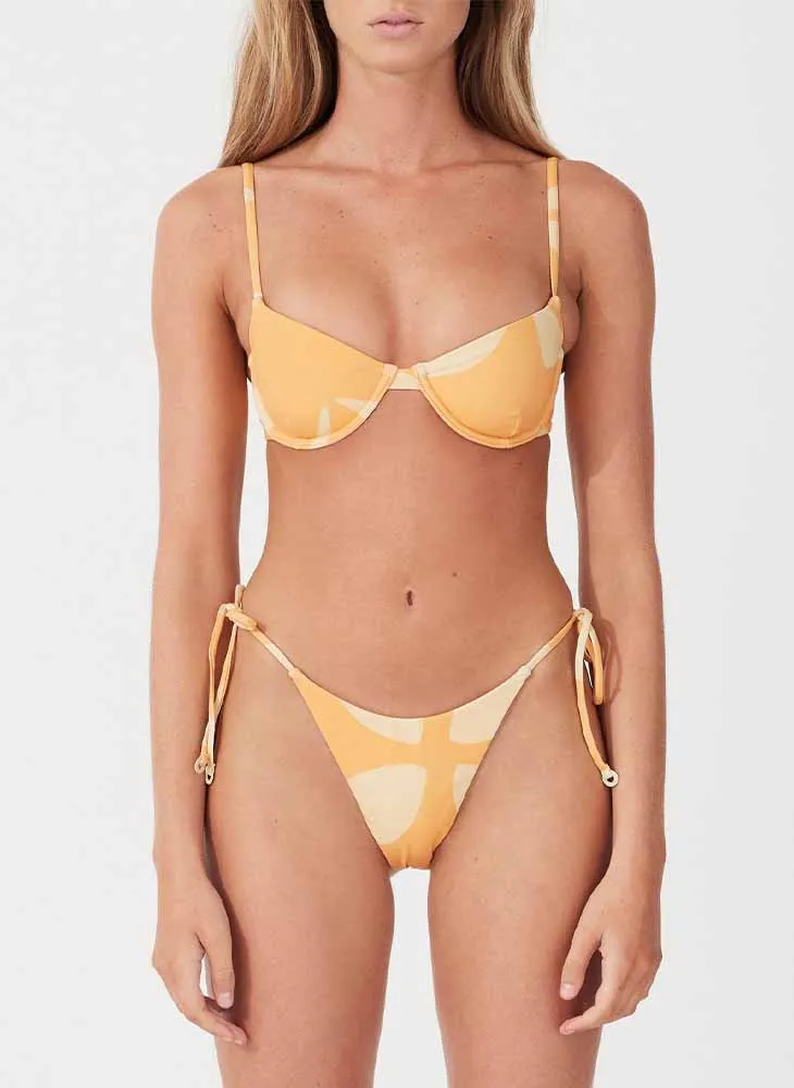 Balconette Top & Retro Tie Curve Brief