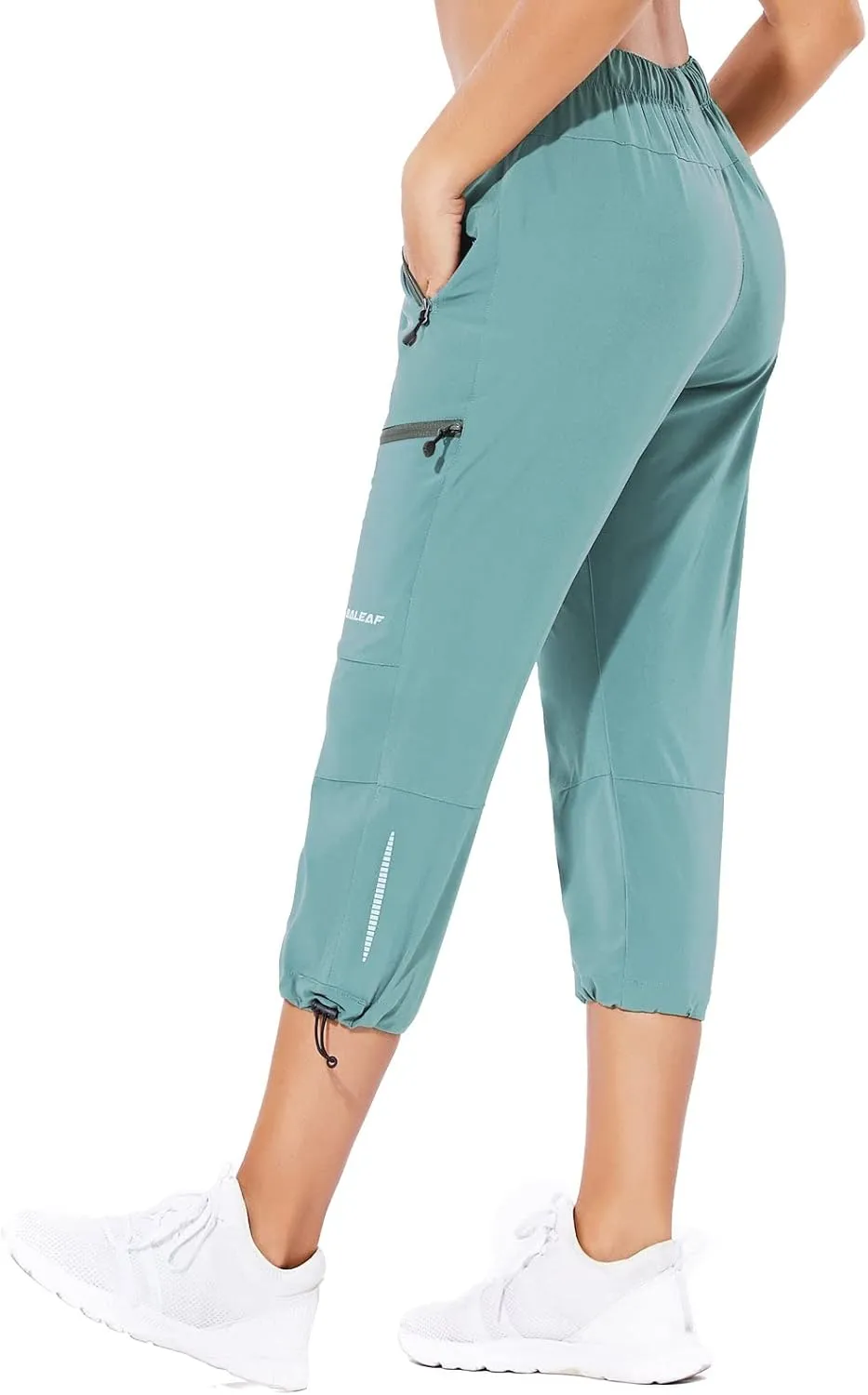 baleaf Women's Hiking Cargo Capris Outdoor Lightweight Water Resistant Pants UPF 50 Zipper Pockets
