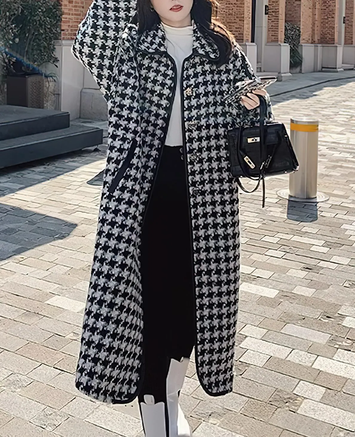 chouyatou Women's Elegant Houndstooth Wool Blend Overcoat Lapel Vintage Mid Long Trench Coat with pocket