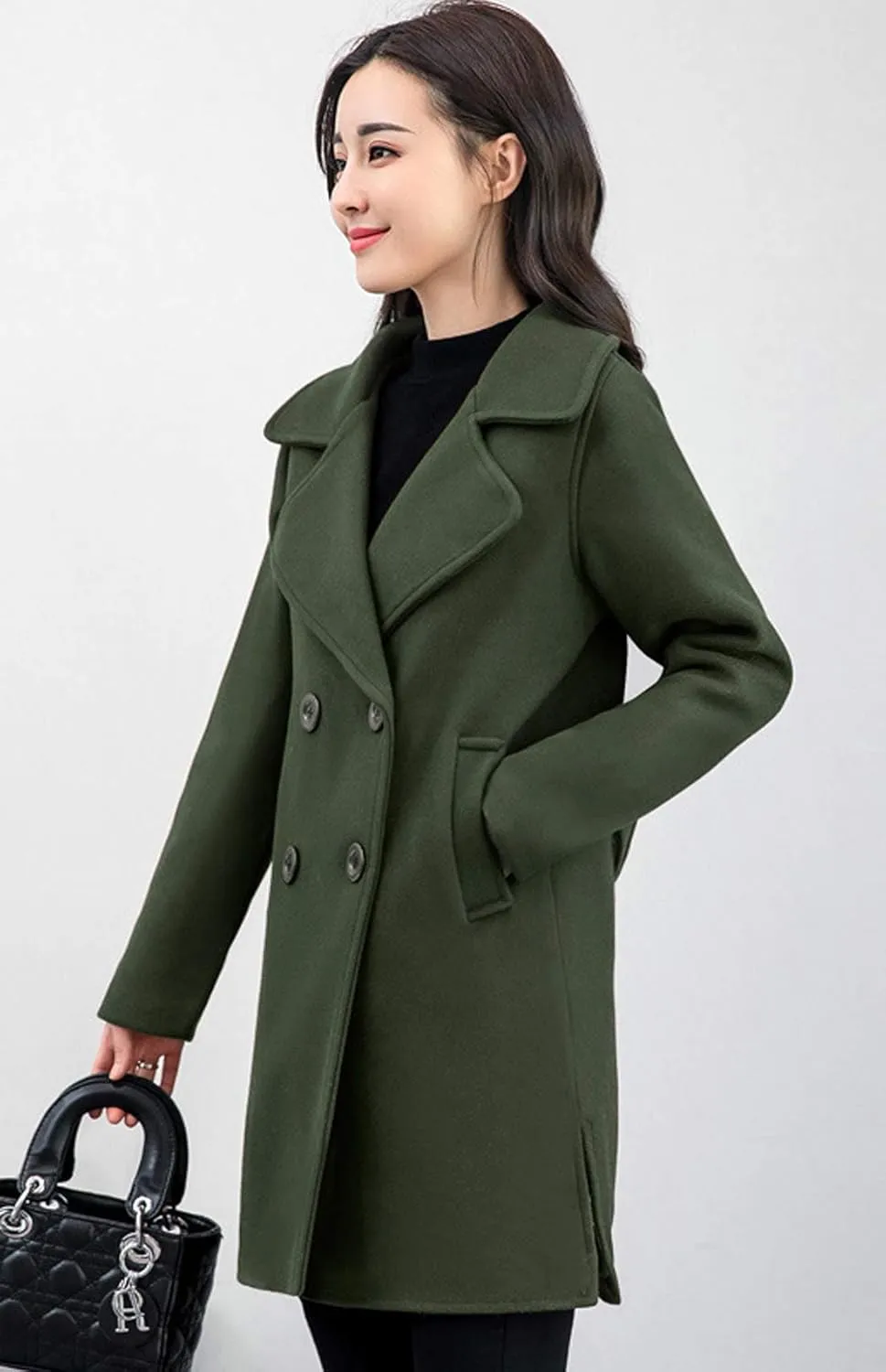chouyatou Women's Elegant Lapel Collar Double Breasted Wool Blend Pea Coat with Belt