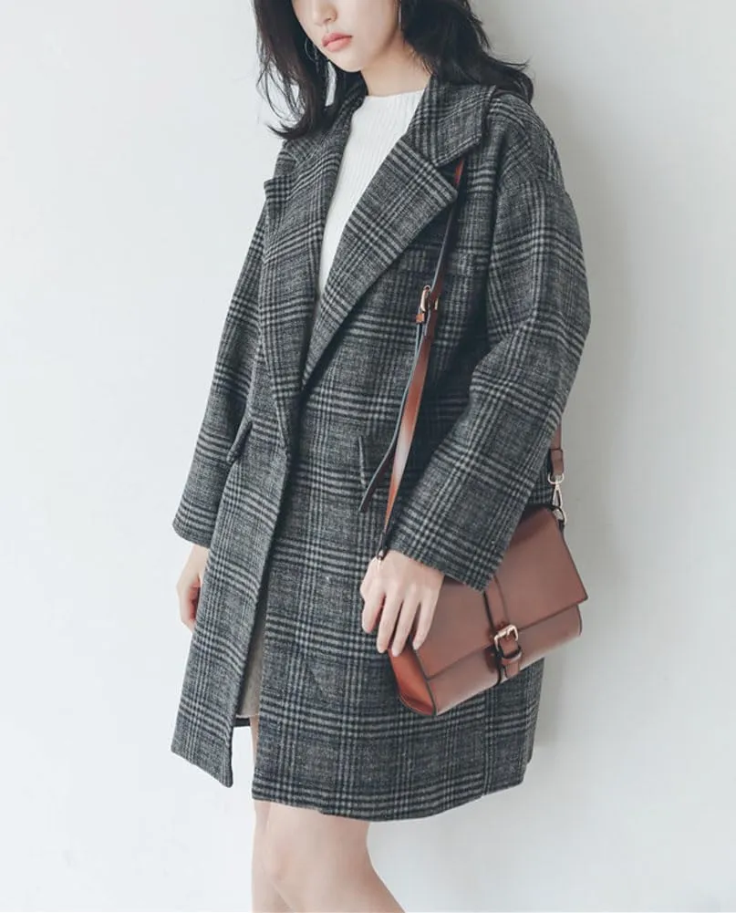 chouyatou Women's Elegant Notched Lapel Plaid Wool Coat Casual Single Breasted Trench Pea Coat with Pockets