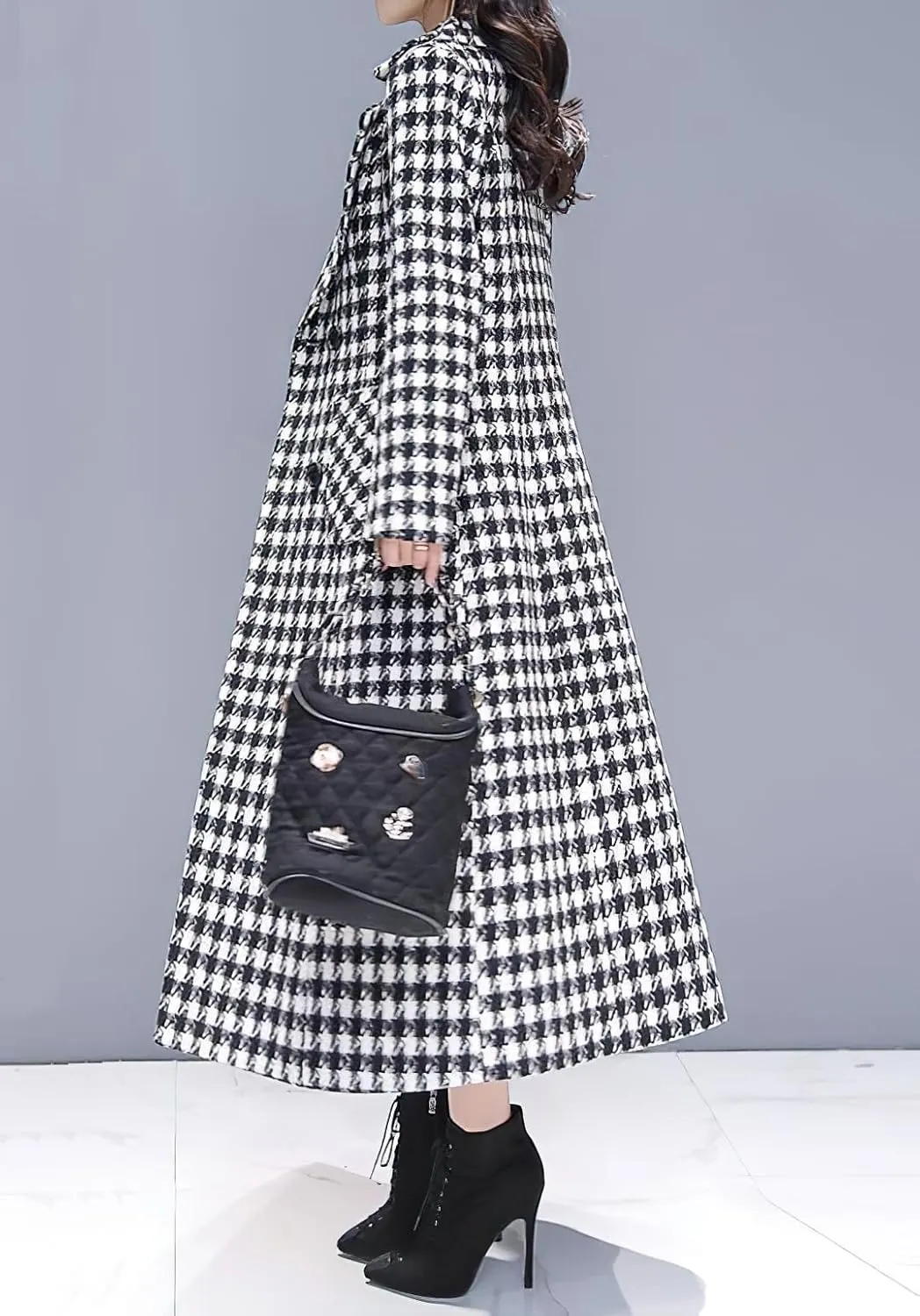 chouyatou Women's Houndstooth Notched Collar Double Breasted Overcoat Plaid Wool Blend Long Trench Coat