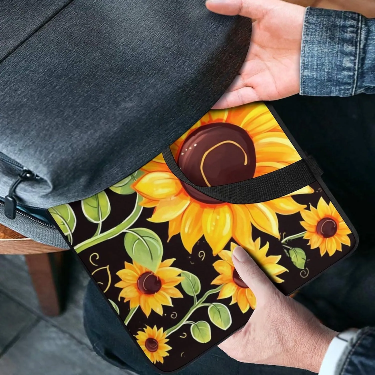 Cute Sunflower Laptop Bag Durable Laptop Sleeve Water-Resistant Notebook Bag for Computer Or Tablet