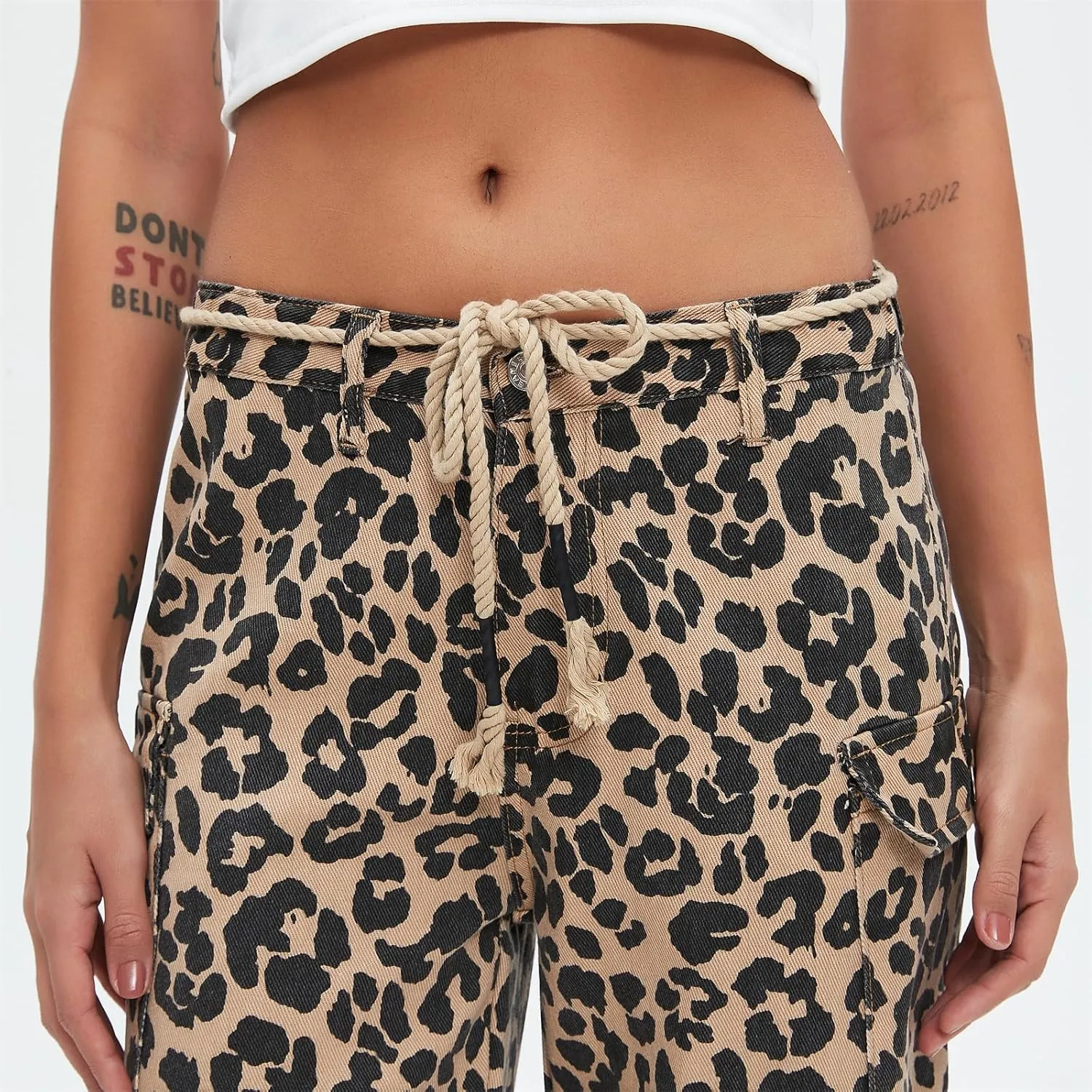 Distressed Baggy Jeans for Woman Leopard Mid Waist Wide Leg Denim Cargo Pants with Pockets Drawstring