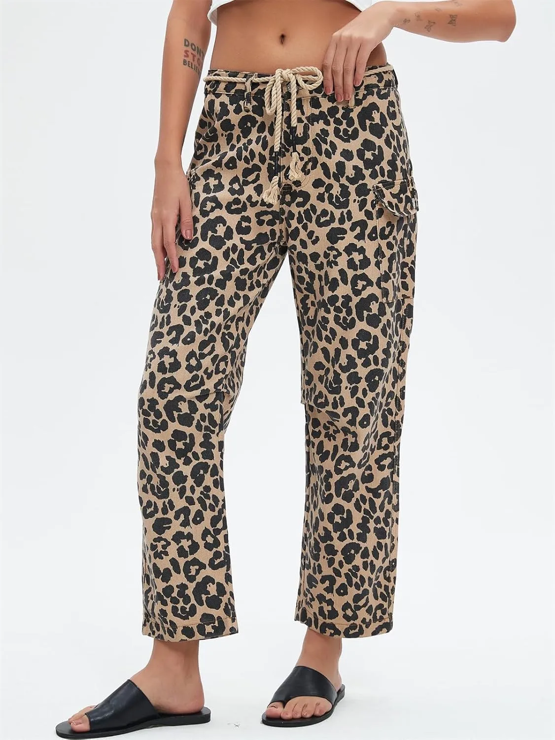 Distressed Baggy Jeans for Woman Leopard Mid Waist Wide Leg Denim Cargo Pants with Pockets Drawstring