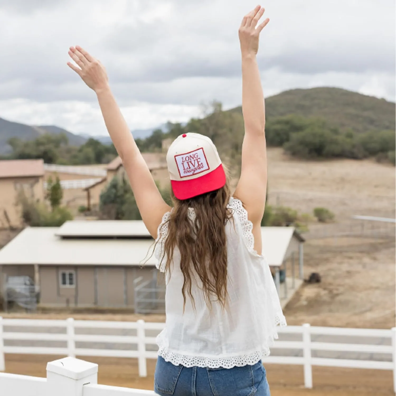 Friday Feelin' Trucker Hat Women Baseball Cap Western Adjustable American Trucker Hats Fitted Mom Cap All Occasion- One Size