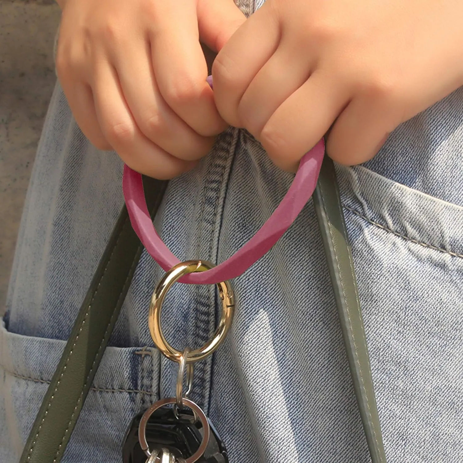 Key Ring Bracelet Keychain Silicone Bangle for Women and girls Diamond Shaped