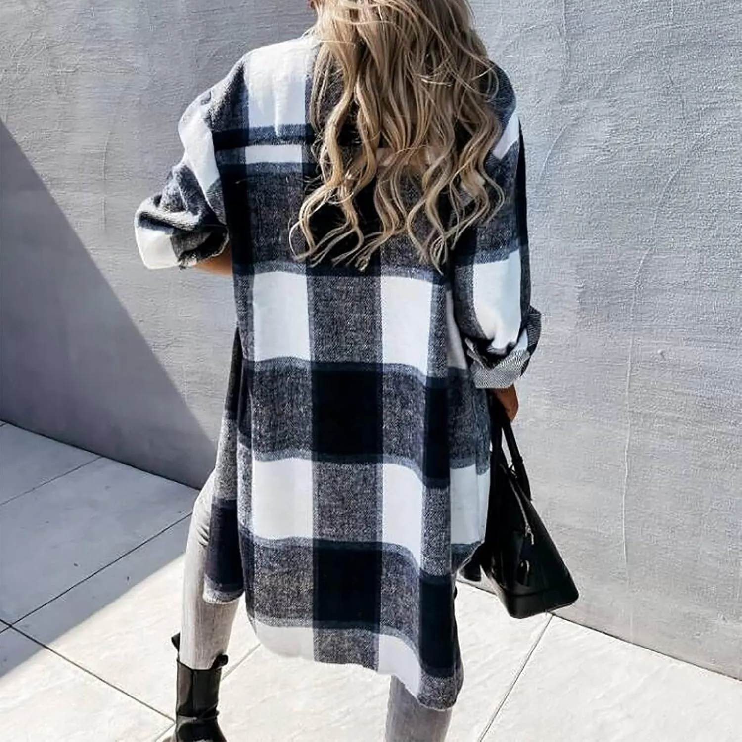 Long Flannel Jacket Women Plaid Shacket Shirt Casual Button Wool Blend Winter Tartan Trench Coat Oversized with Pocket