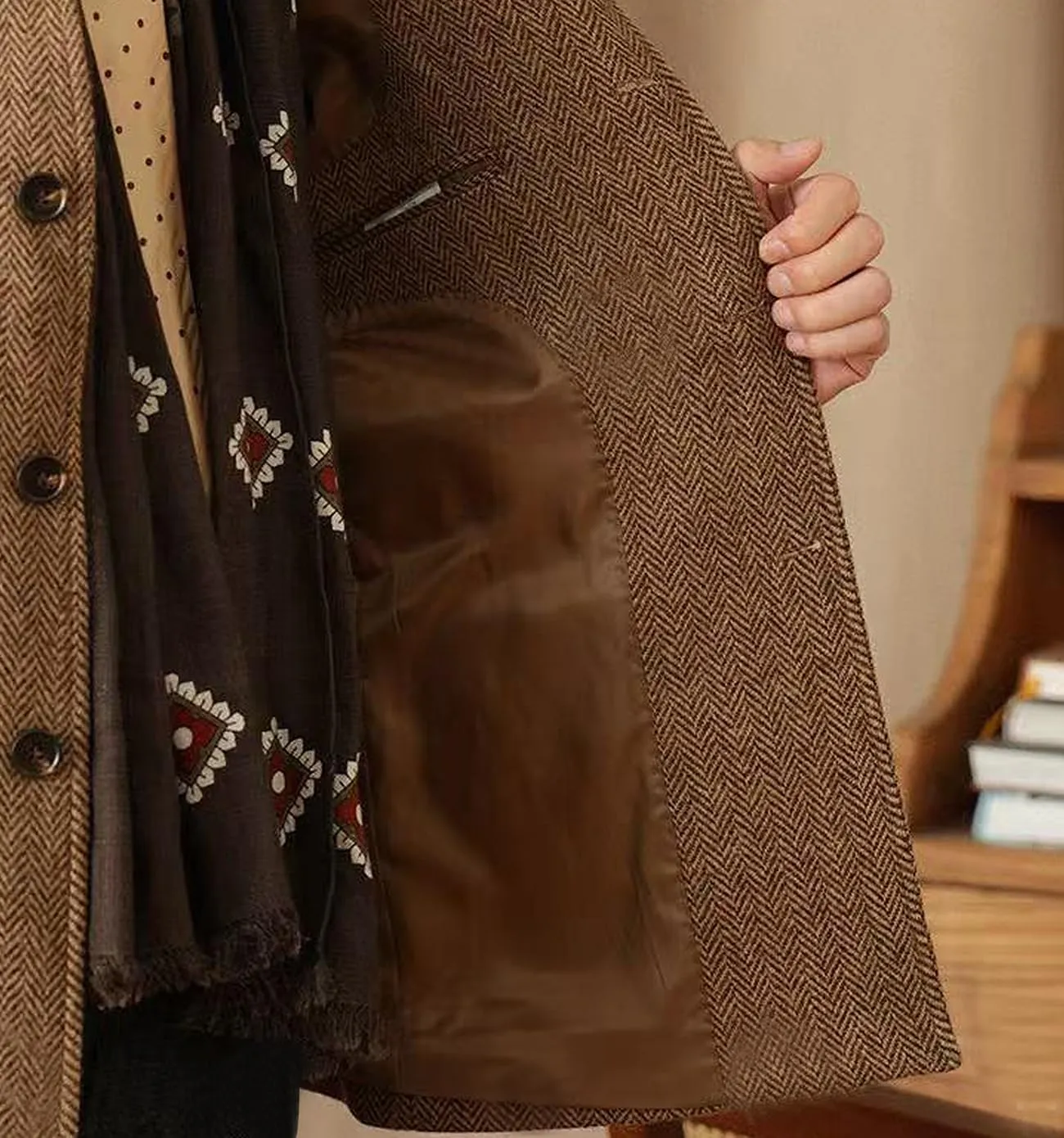 Men's Herringbone Tweed Blazer Vintage Sport Coats Three Button Wool Blend Formal Coat with Four Pockets