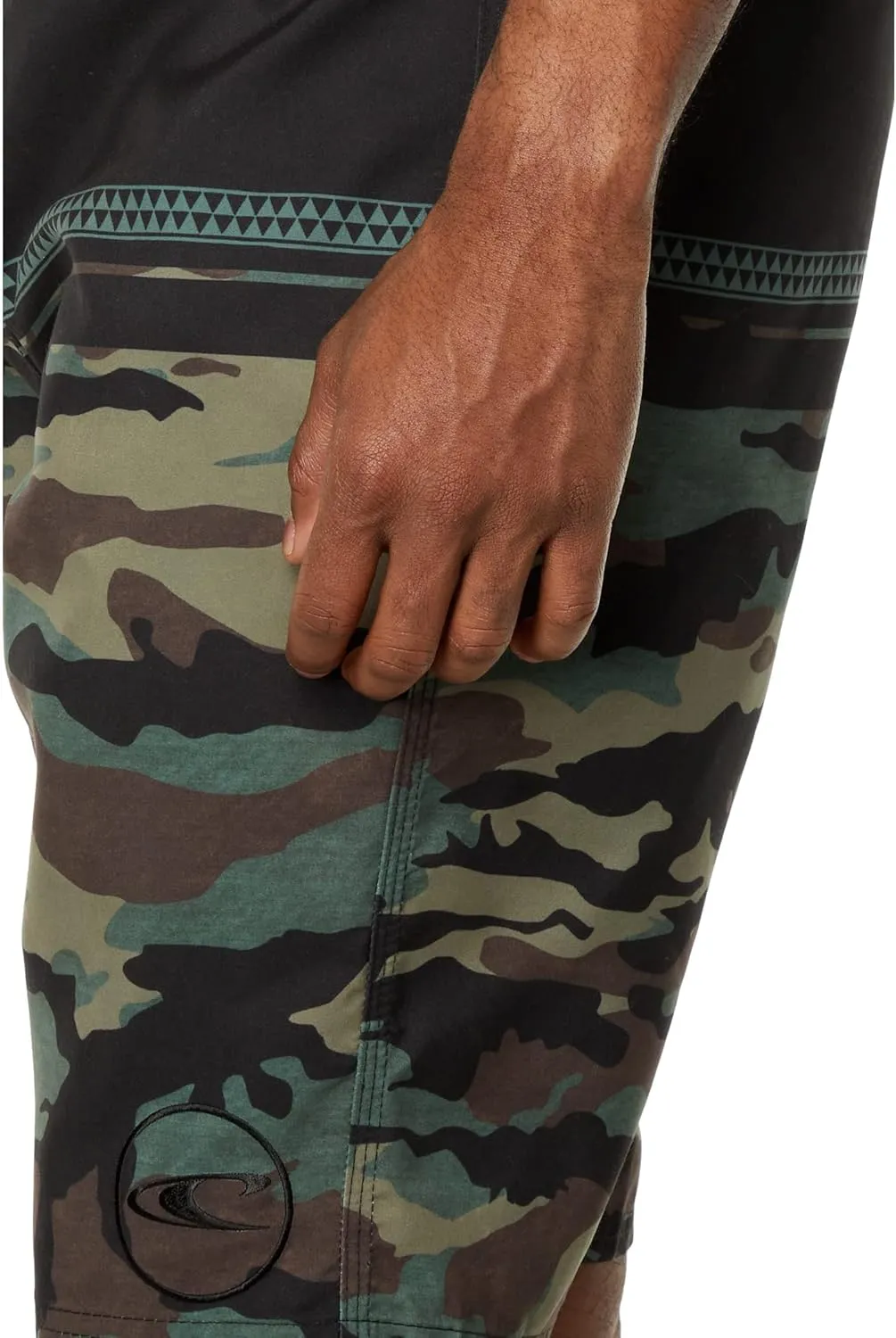 O'NEILL Men's 21 Inch Geo Print Boardshorts - Water Resistant Swim Trunks for Men with Quick Dry Stretch Fabric and Pockets