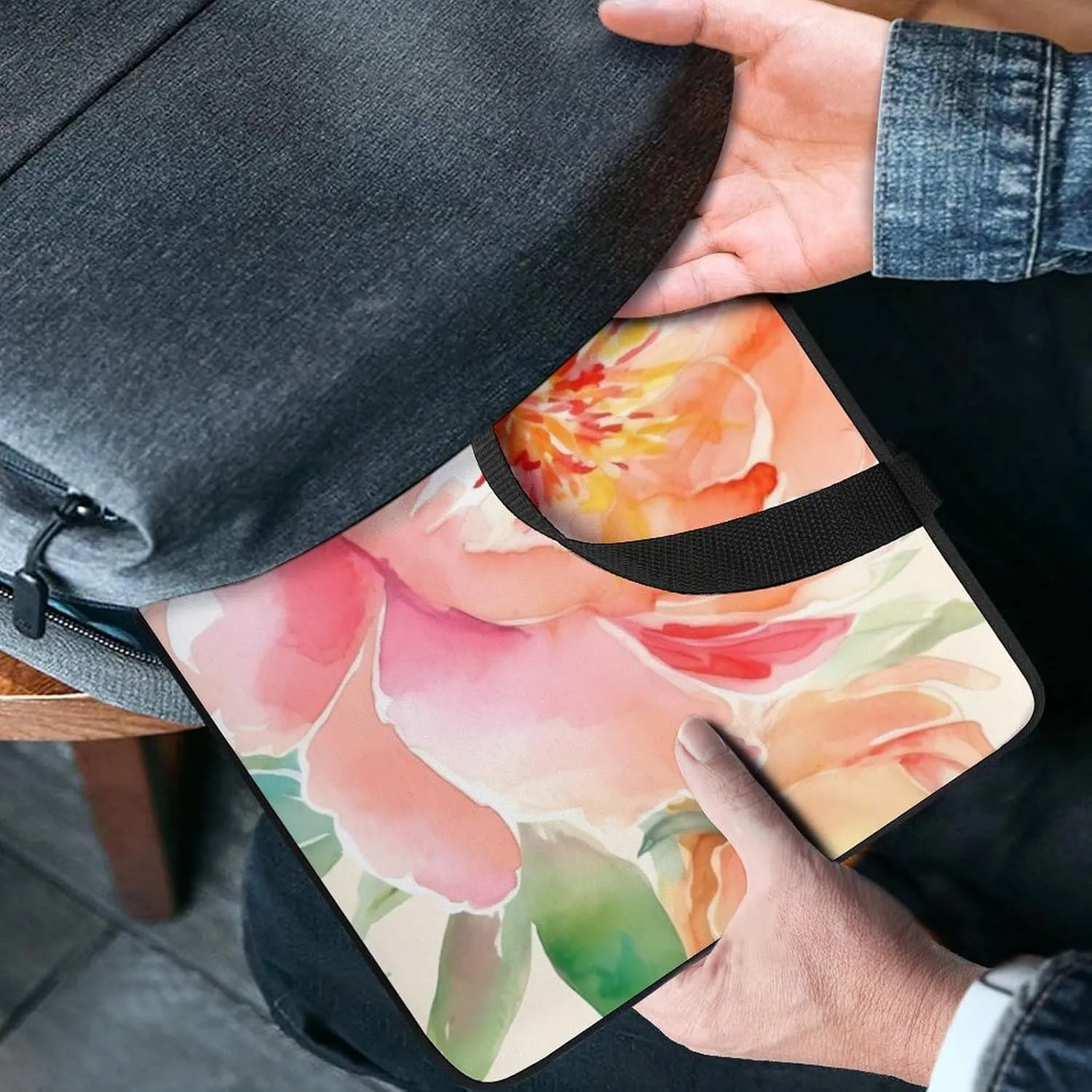 Peach Peony Laptop Bag Durable Laptop Sleeve Water-Resistant Notebook Bag for Computer Or Tablet