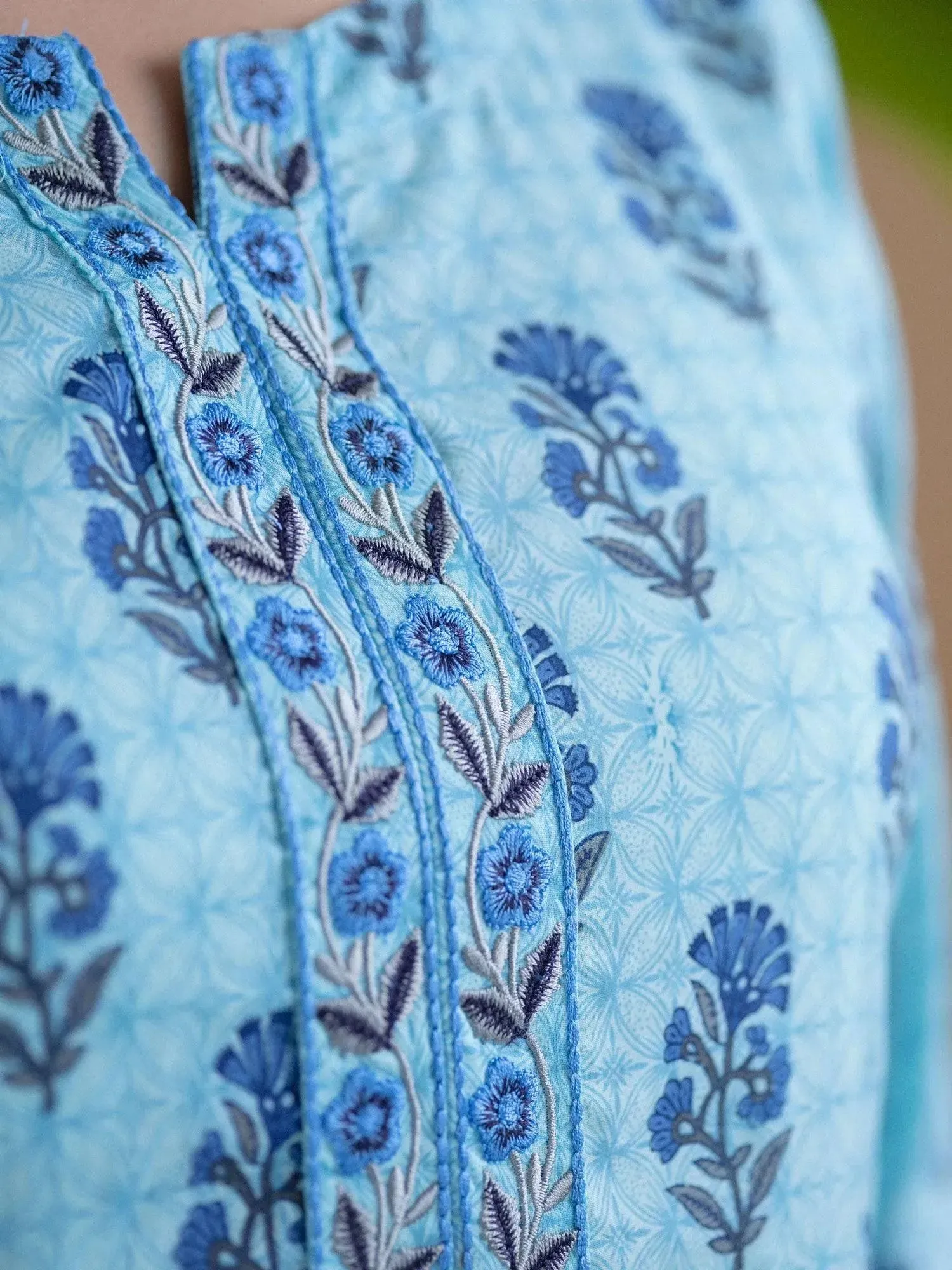 Plus Size Blue Printed Cotton Straight Kurta With Trousers