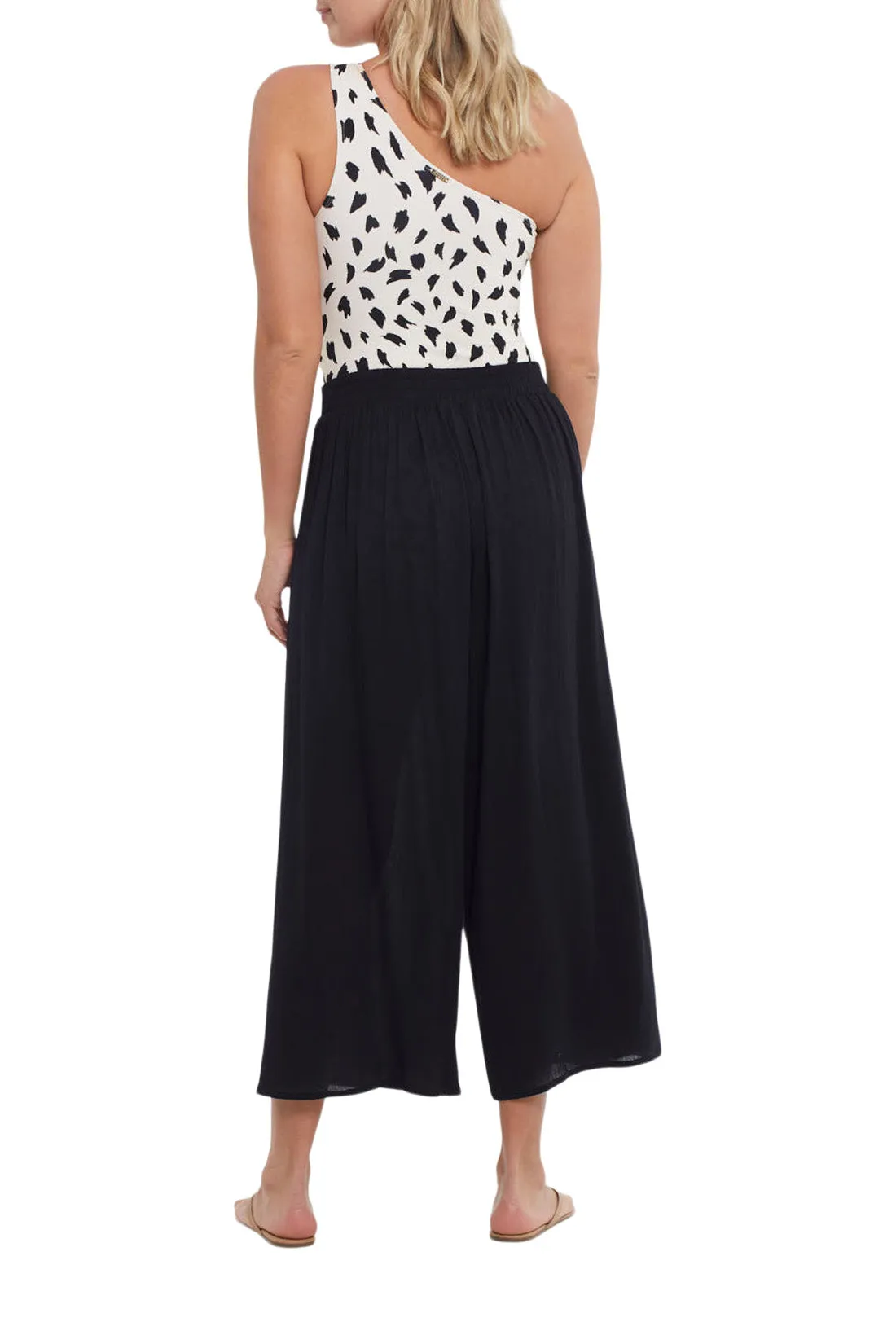 Pull-On Cover-Up Capri