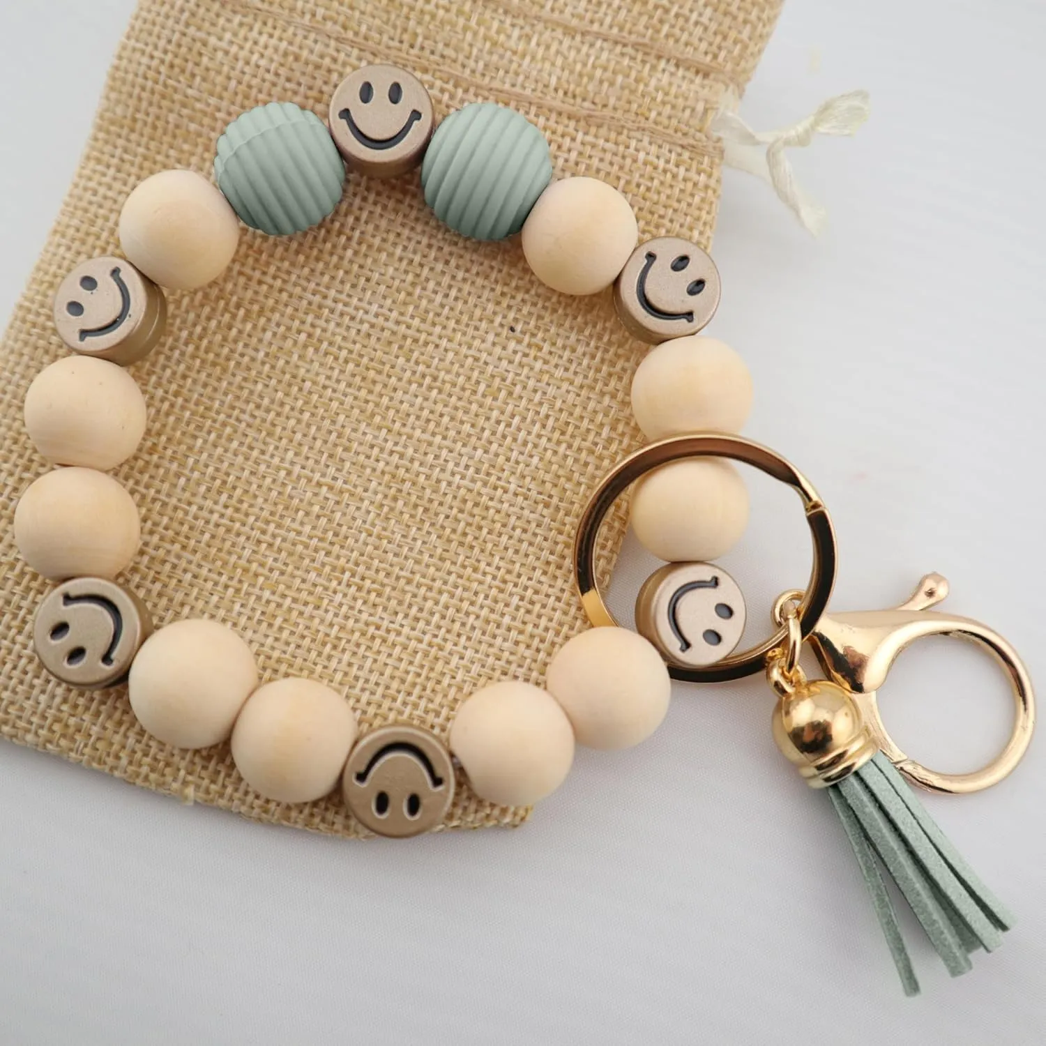 Tassel Smile Key Chain Bracelet for Women Wooden Happy Faces Beaded Key Chain Wristlet Keychain for Car Keys