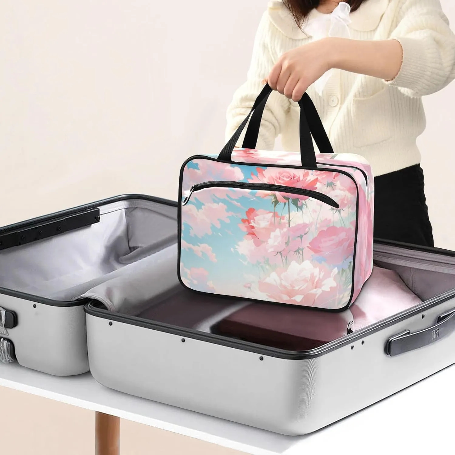 Toiletry Bag Pink Rose under The Cloud Hanging Makeup Organizer Water Resistant Cosmetic Bag