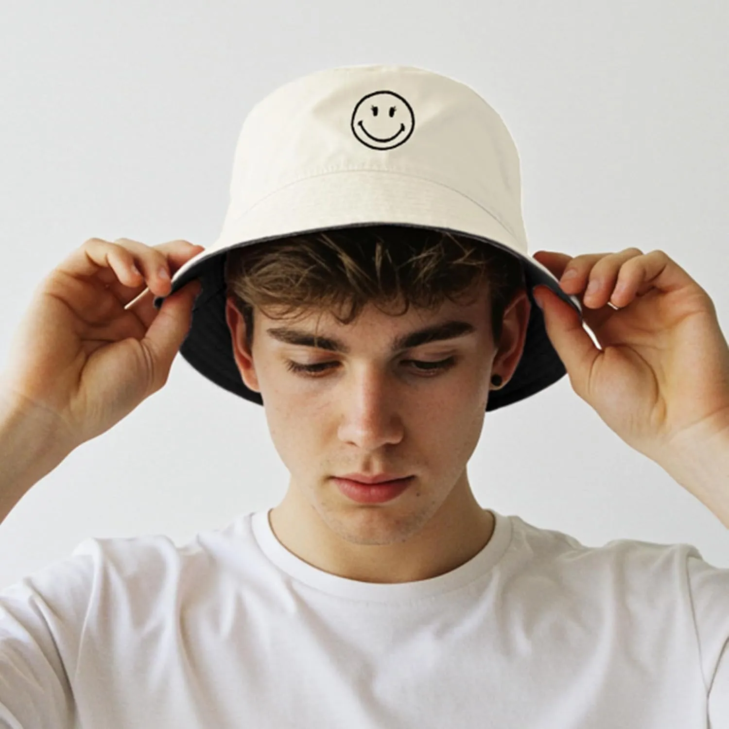 Unisex Bucket Hats Beach Summer Sun Hat with UV Protection for Women Men SmileyWorld