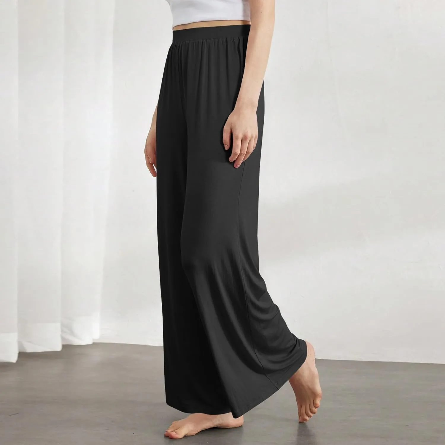 Women's Summer Pants Wide Leg Long High Waisted Pants Lightweight Pleated Pull On Vacation Trousers with Pockets