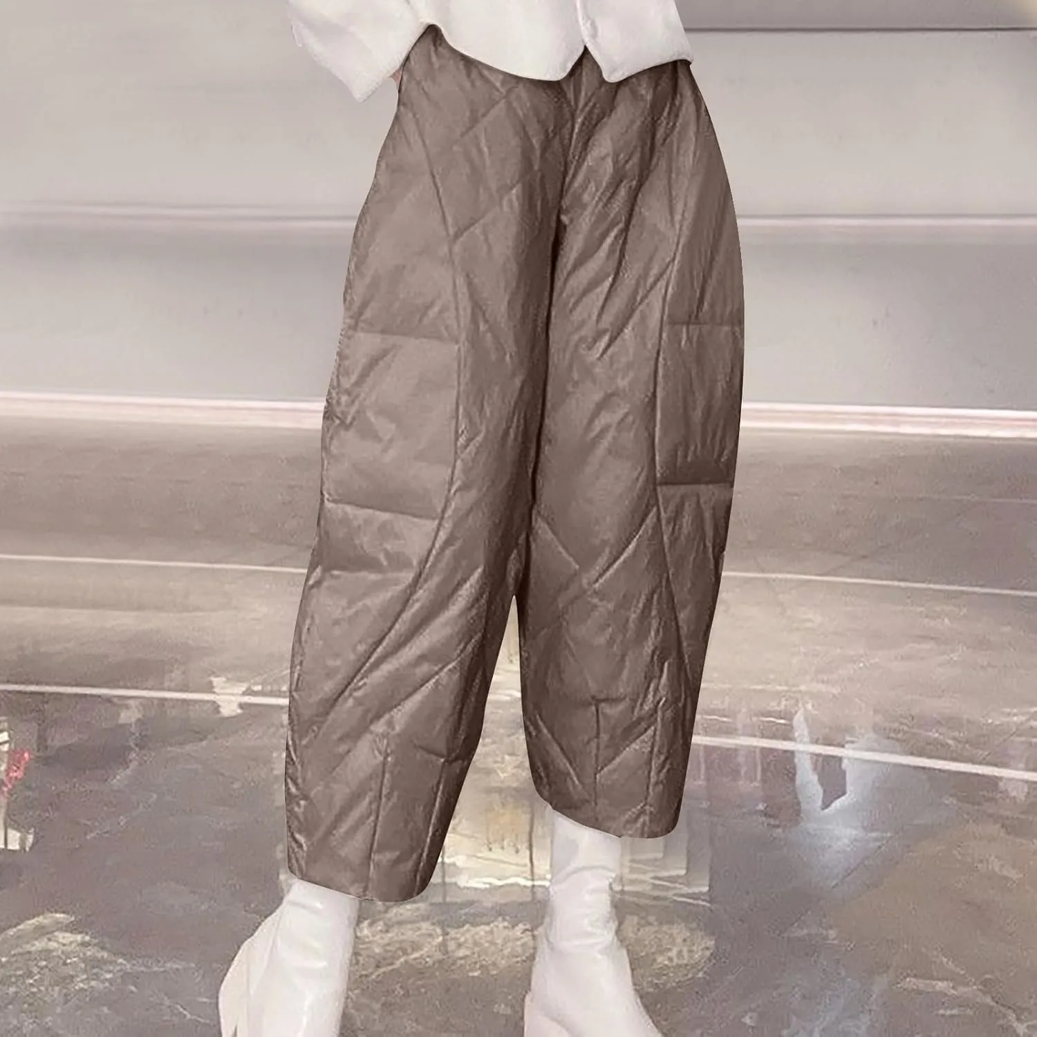 Womens Winter Down Pants Warm Lightweight Plus Size Wide Leg Puffer Pants Baggy Quilted Pants with Pockets